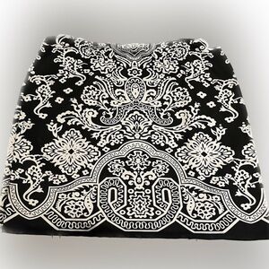 db established 1962 Black and White A Line Skirt Size 3X